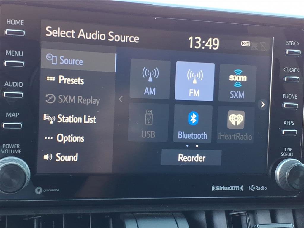 Used 2019 Toyota RAV4 XLE image 5