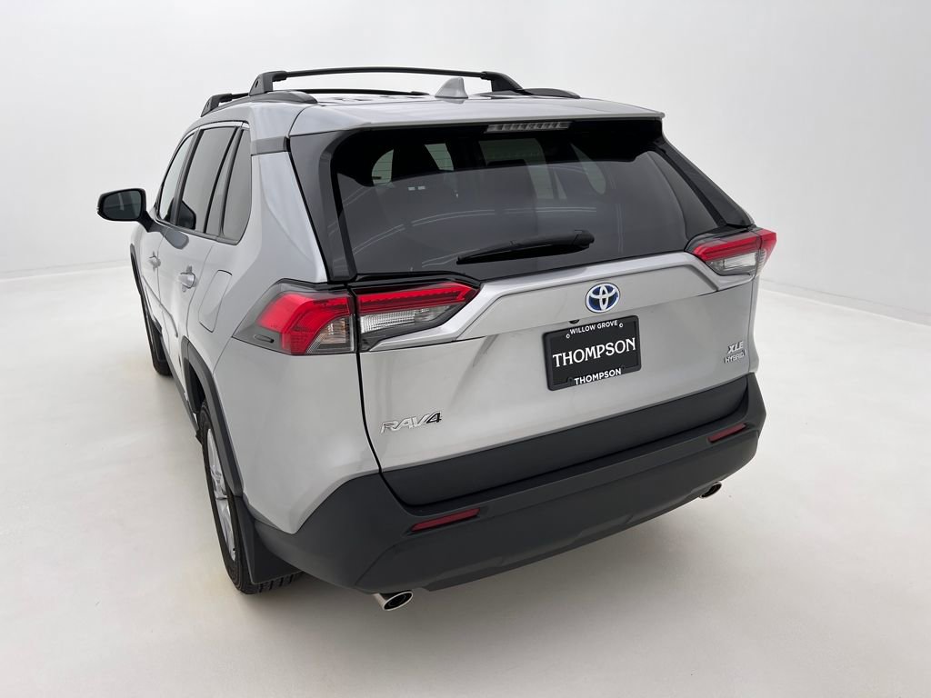 Used 2024 Toyota RAV4 XLE image 12