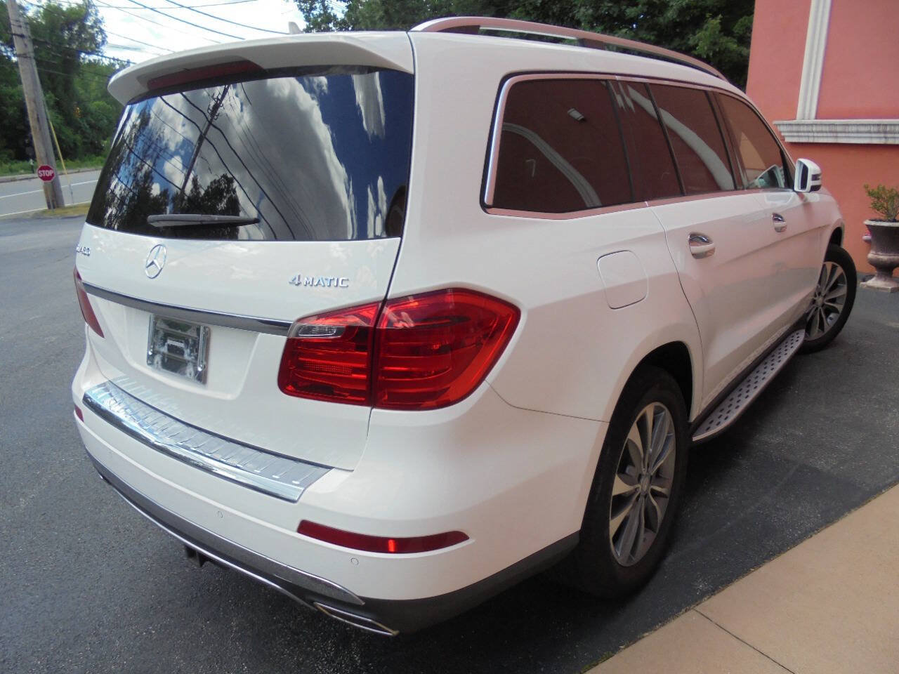 Used 2015 Mercedes-Benz GL 450 4MATIC w/ Lighting Package image 23