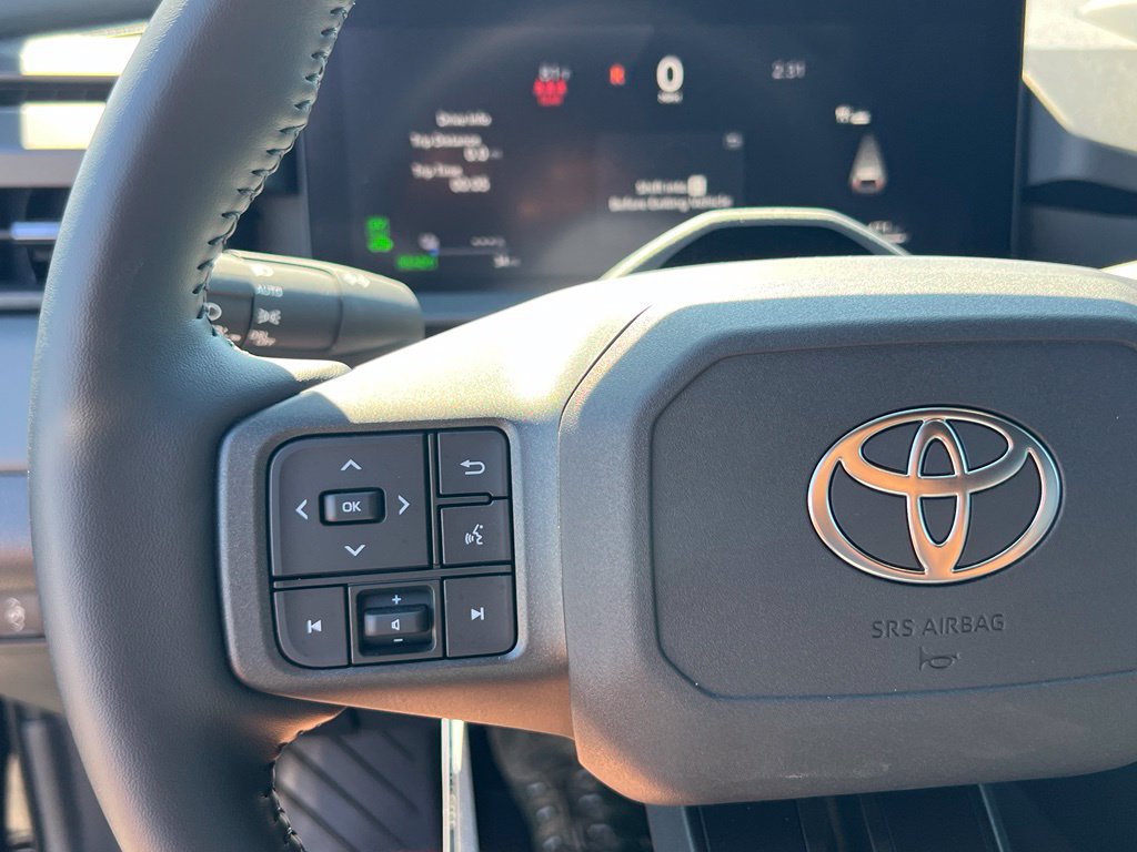 Used 2026 Toyota RAV4 XSE w/ Weather Package AWD/4WD image 21