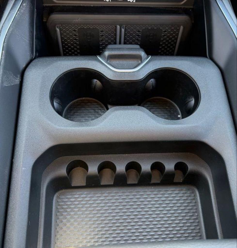 New 2026 RAM 3500 Laramie AWD/4WD image 13