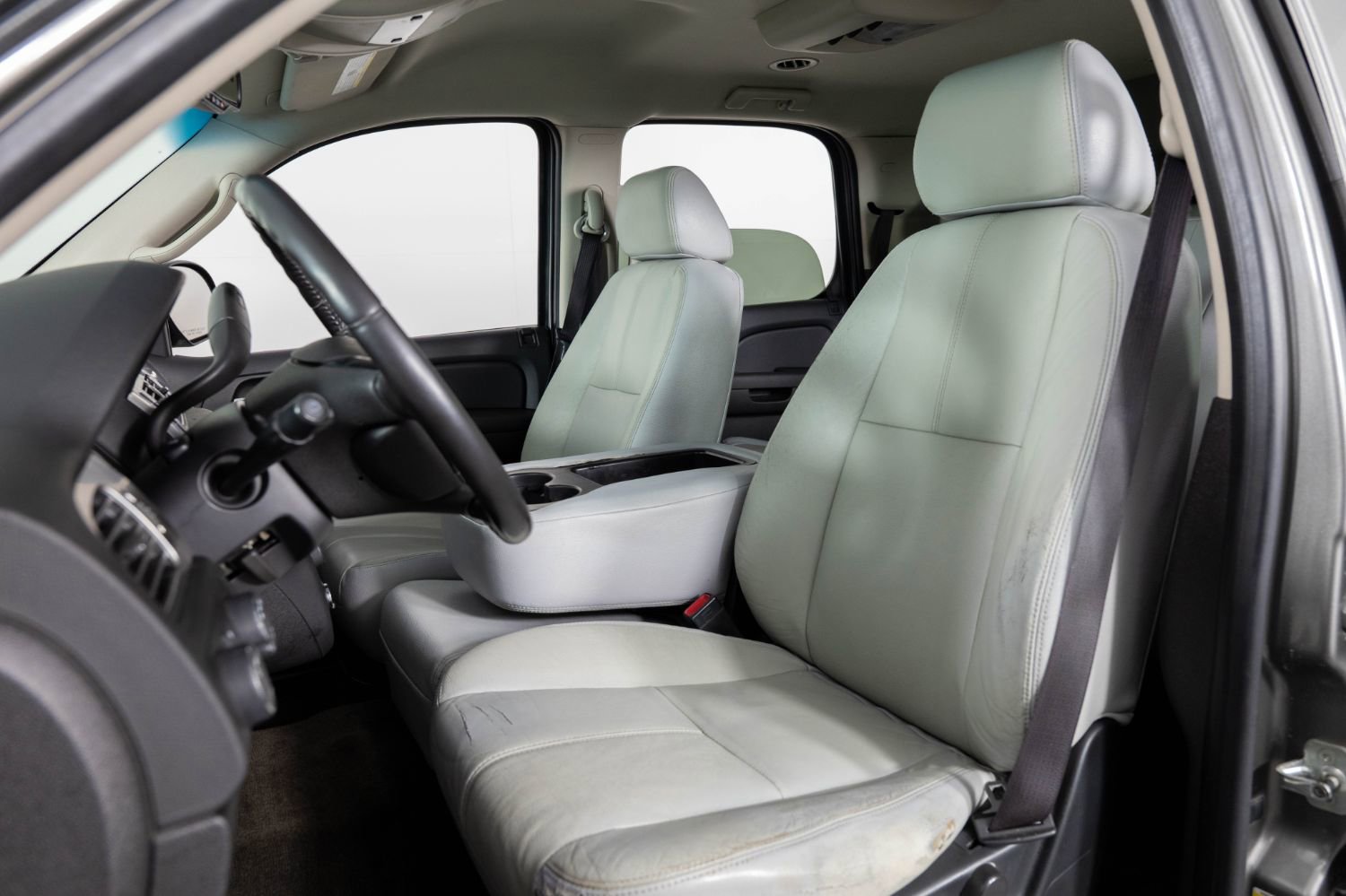 Used 2007 Chevrolet Tahoe LS image 16