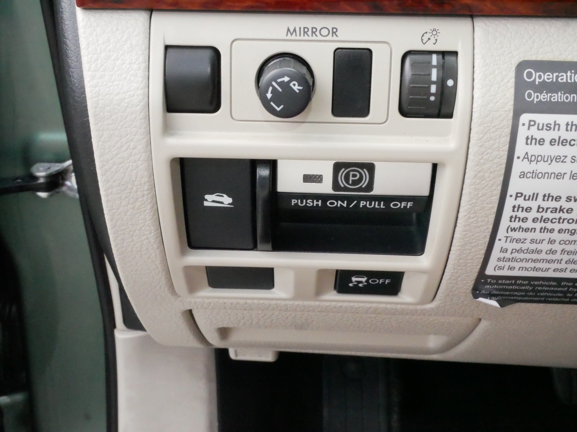 Used 2012 Subaru Outback 2.5i Limited w/ Popular Pkg 1A AWD/4WD image 27