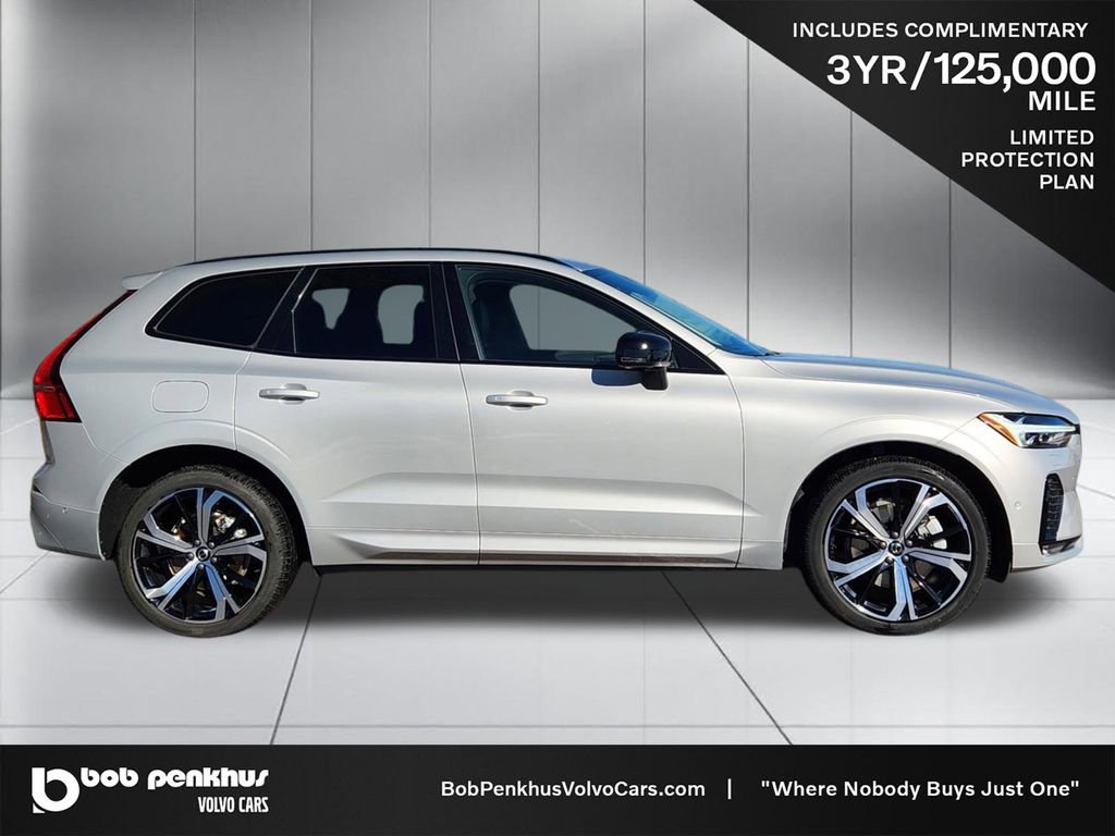 Used 2023 Volvo XC60 B6 Ultimate w/ Climate Package image 23