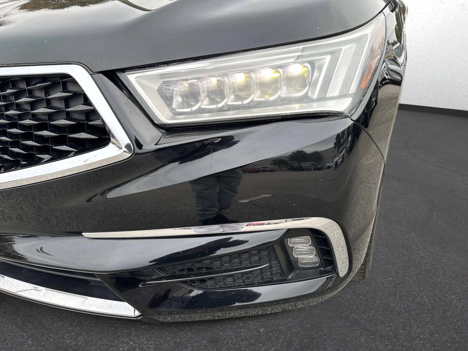 Used 2019 Acura MDX image 9