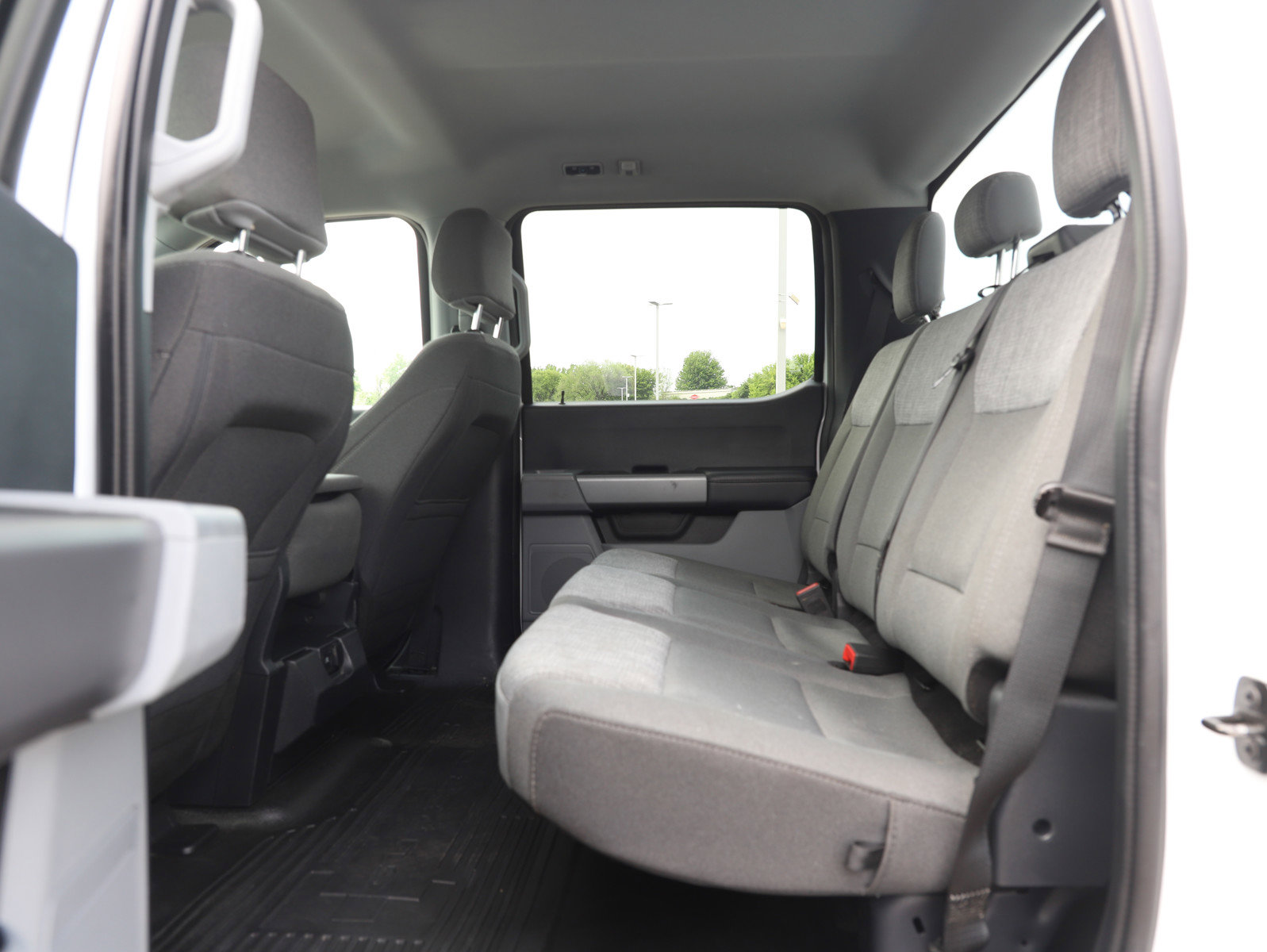 Used 2025 Ford F350 XLT AWD/4WD image 19