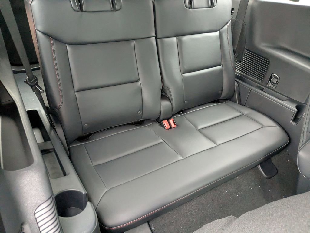 New 2026 Ford Explorer ST image 30