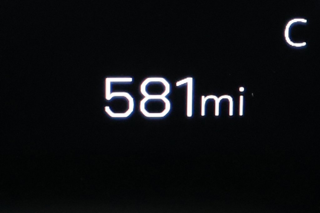 Used 2025 GMC Yukon AT4 Ultimate w/ LPO, Illumination Package image 25