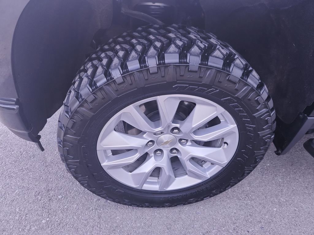 Used 2021 Chevrolet Silverado 1500 Custom image 16