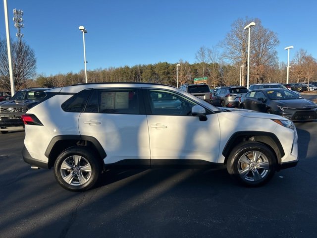 Used 2024 Toyota RAV4 XLE image 4