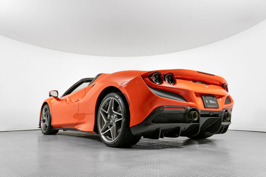Certified 2021 Ferrari F8 Tributo RWD image 26