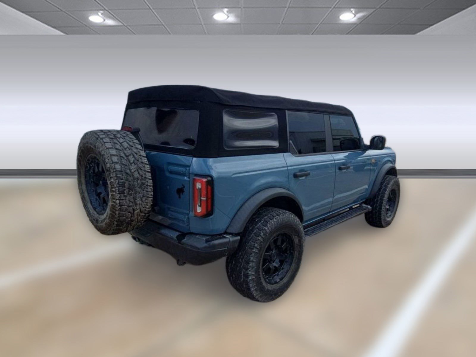 Used 2022 Ford Bronco Badlands image 8