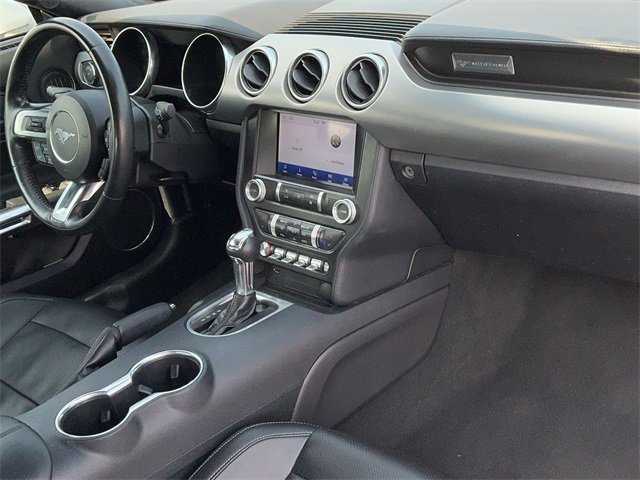 Used 2022 Ford Mustang Premium image 16