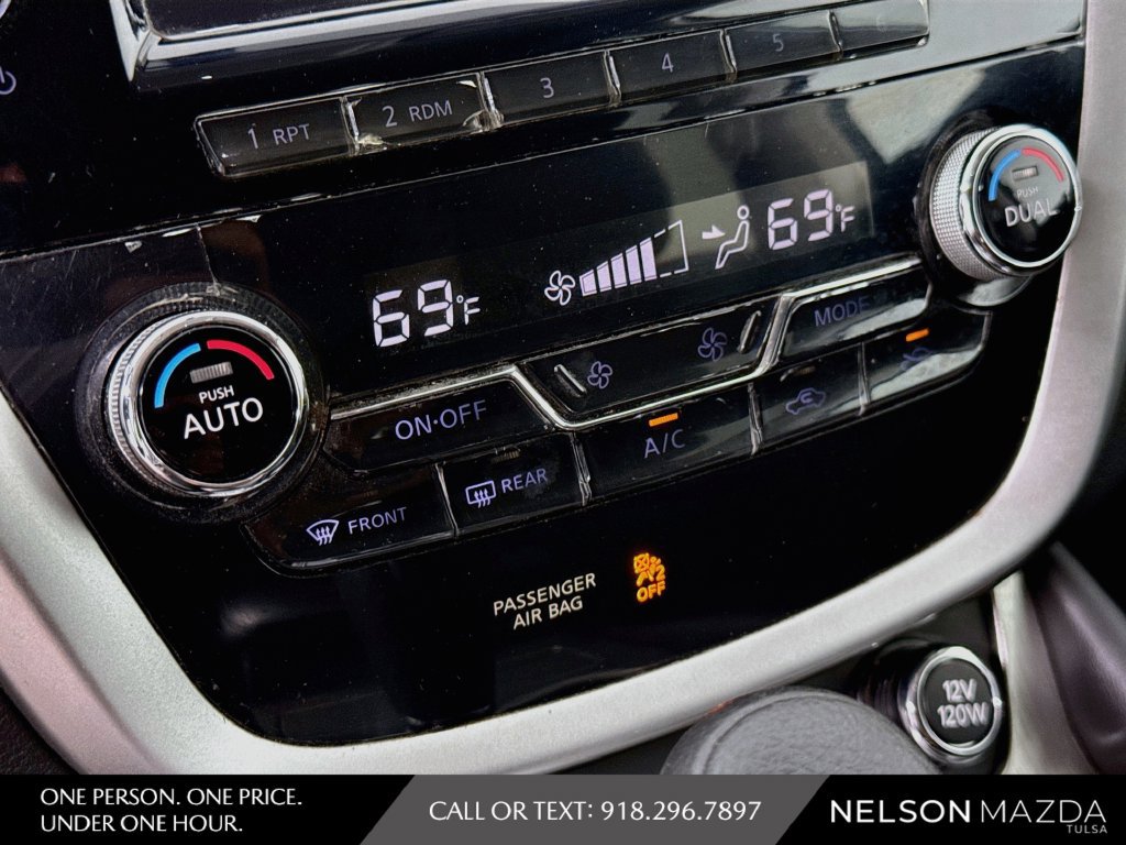 Used 2015 Nissan Murano S FWD image 15