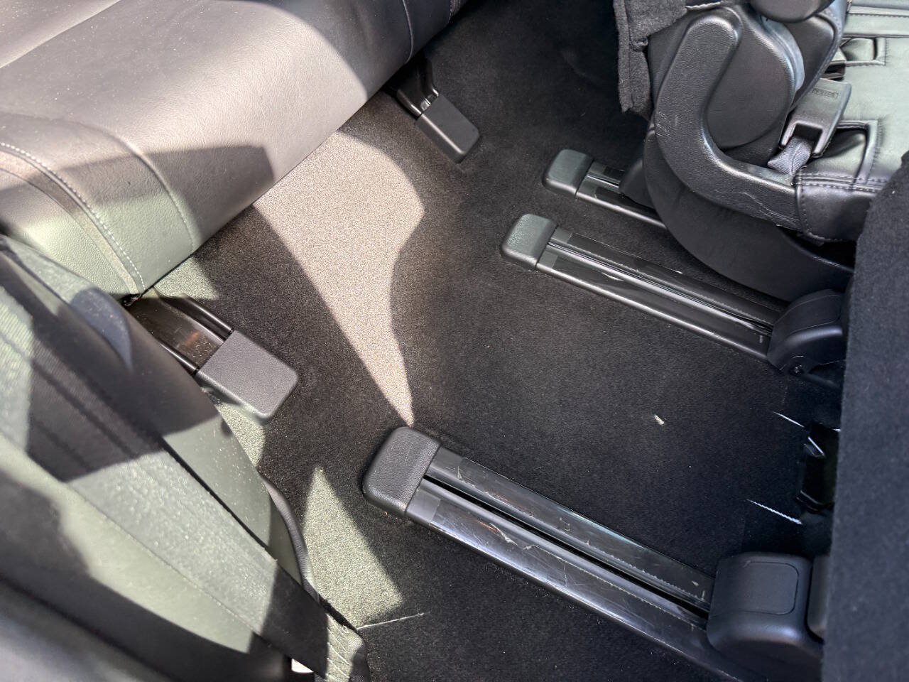 Used 2012 MAZDA CX-9 Grand Touring w/ Moonroof & Bose Audio Pkg AWD/4WD image 36