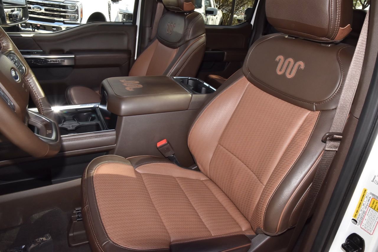 Used 2023 Ford F250 King Ranch w/ Chrome Package image 34