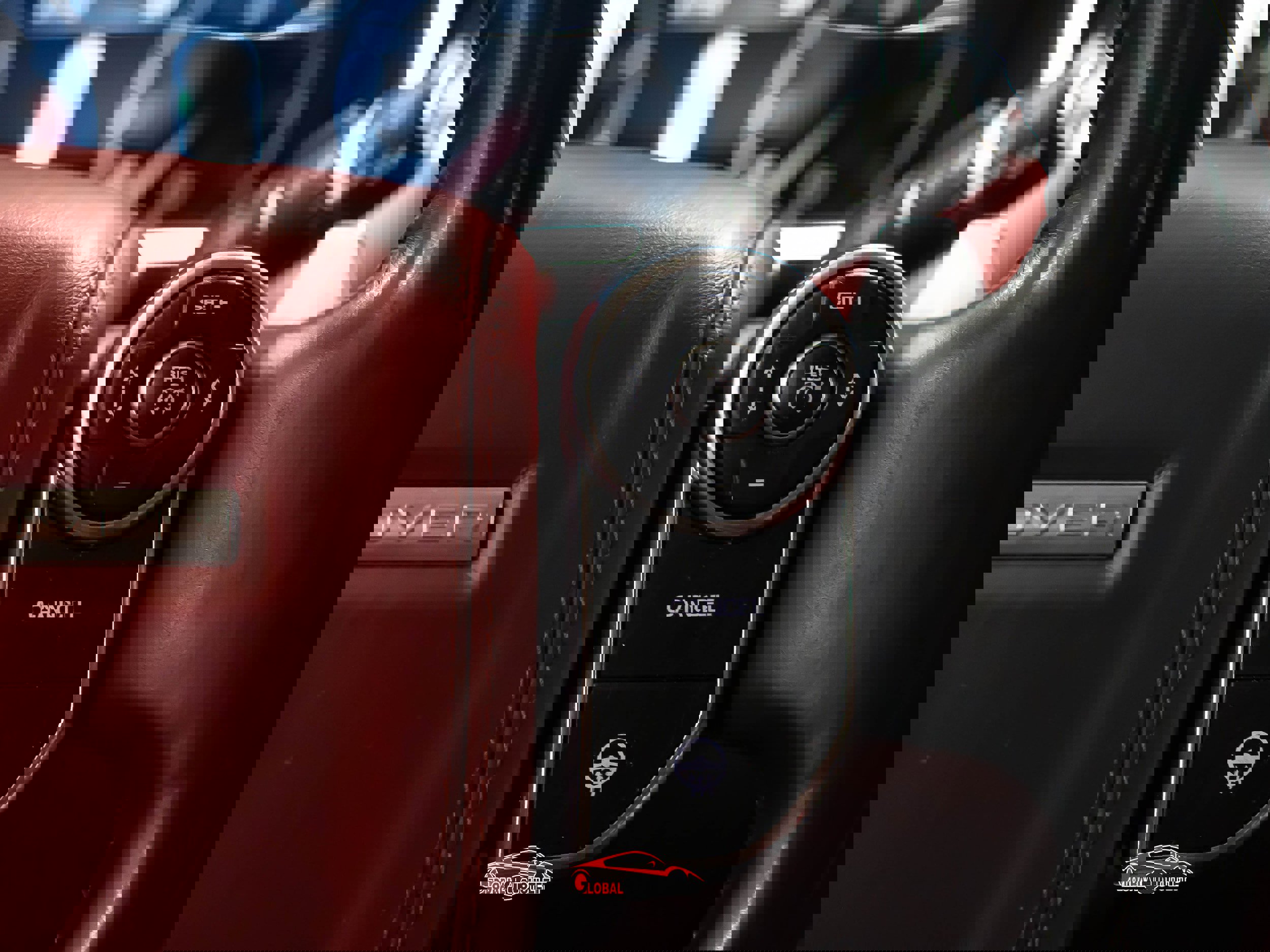 Used 2014 Land Rover Range Rover Autobiography image 31