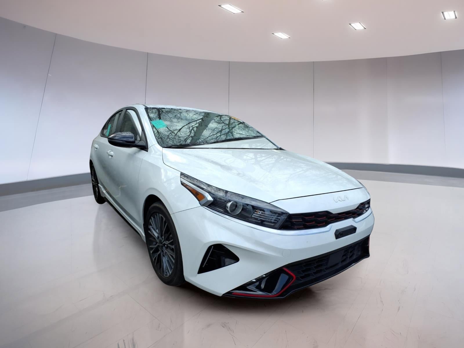 Used 2023 Kia Forte GT-Line w/ GT-Line Premium Package FWD image 1