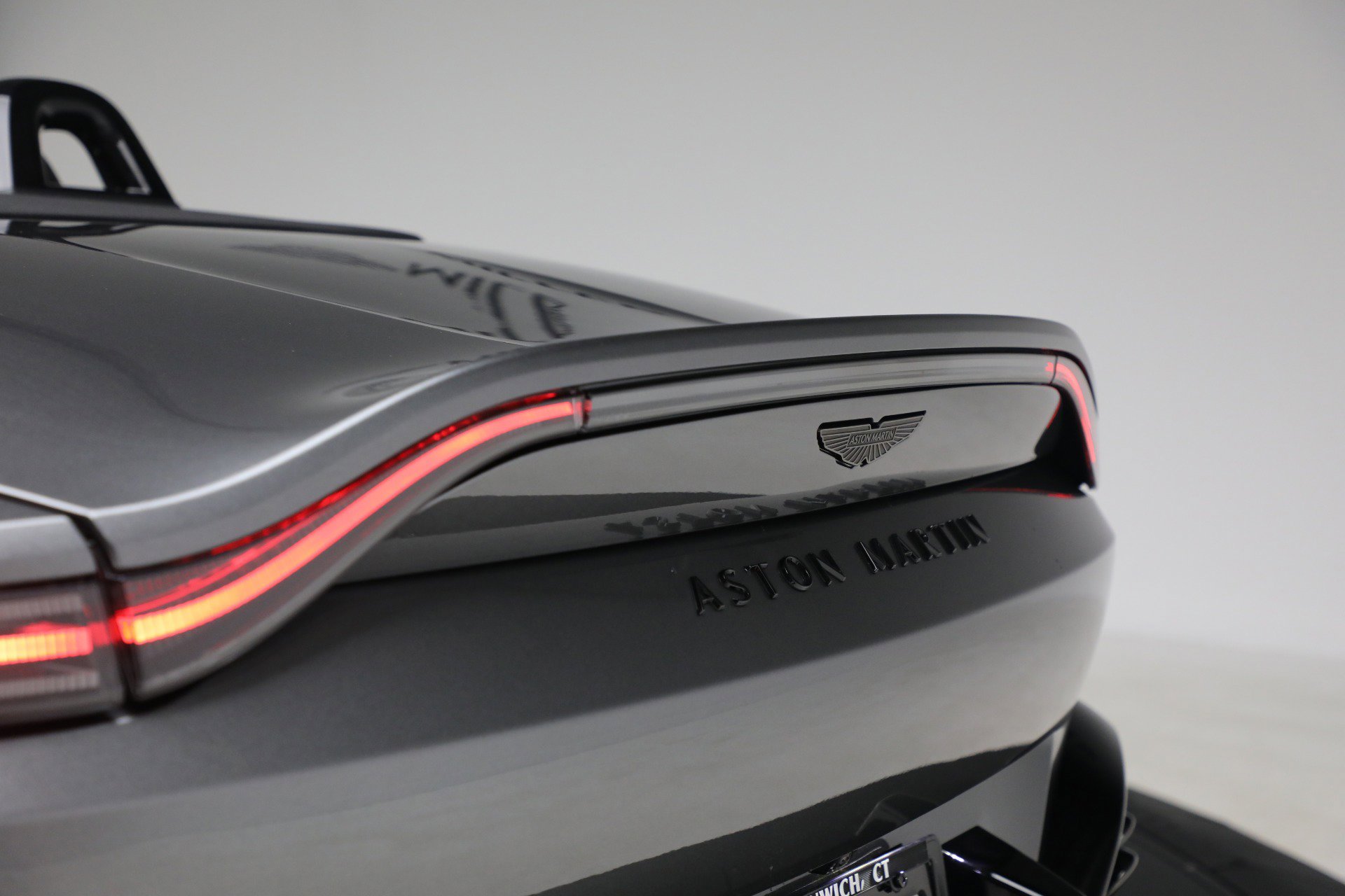 New 2026 Aston Martin V8 Vantage Roadster image 45