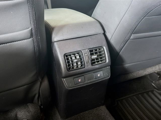 Used 2015 Subaru Outback 3.6R Limited image 31