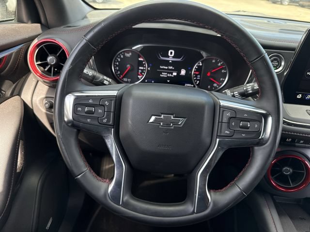 Used 2025 Chevrolet Blazer RS AWD/4WD image 13
