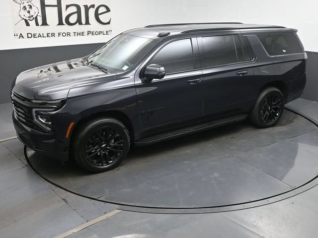 Certified 2026 Chevrolet Suburban RST w/ RST Capability Package AWD/4WD image 47