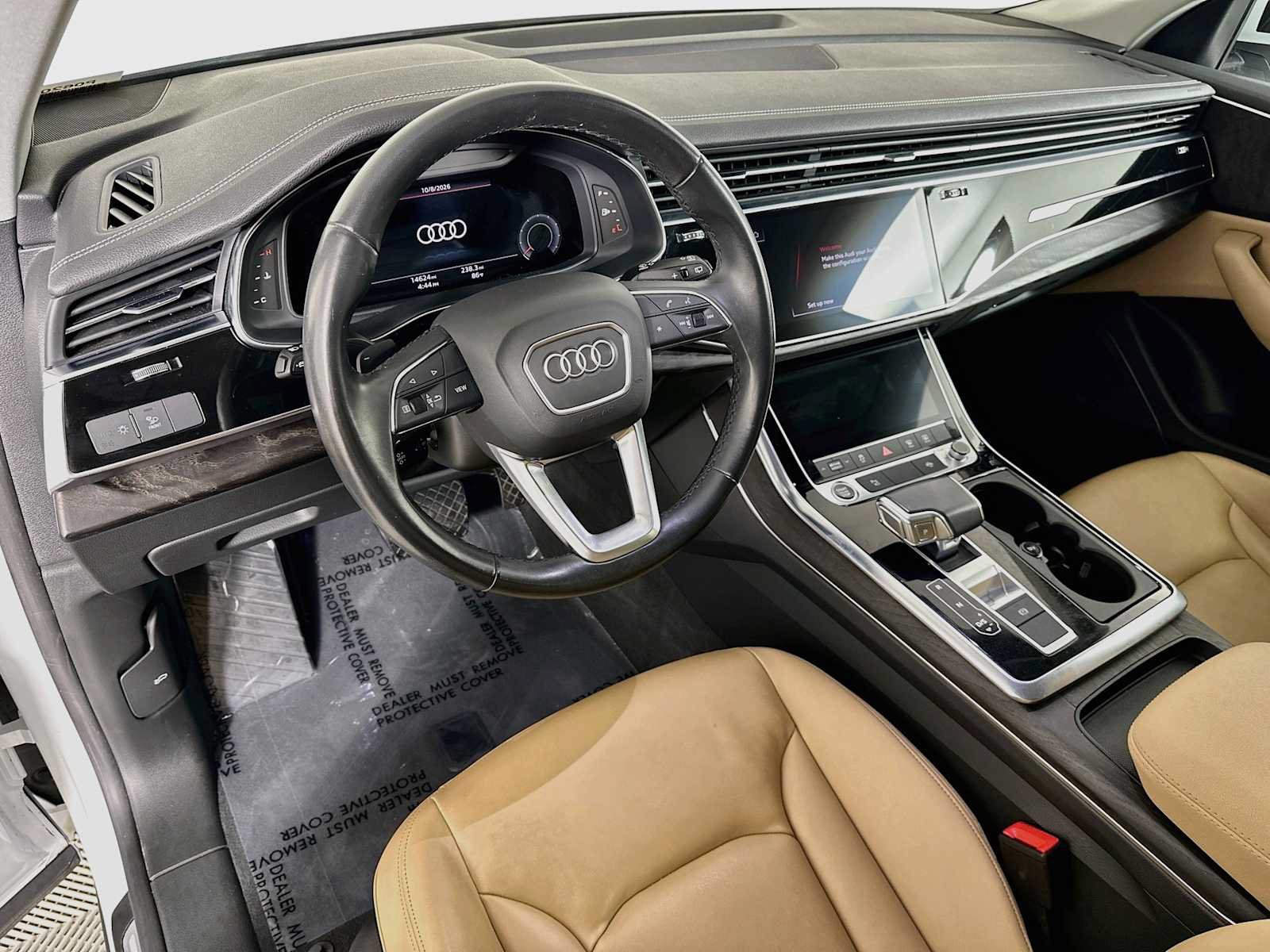 Certified 2023 Audi Q8 Premium w/ Convenience Package AWD/4WD image 9