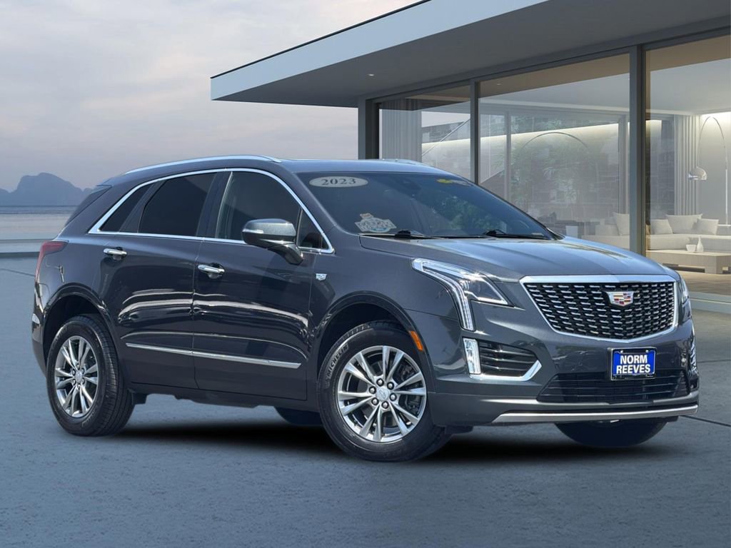 Used 2023 Cadillac XT5 Premium Luxury FWD image 1