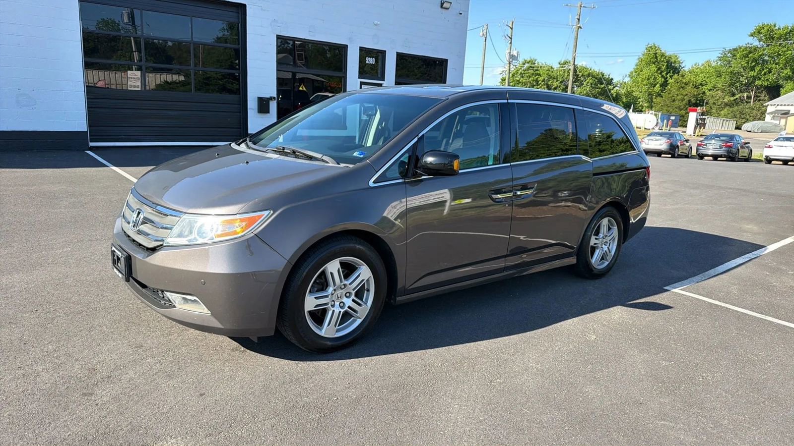 Used 2013 Honda Odyssey Touring image 3