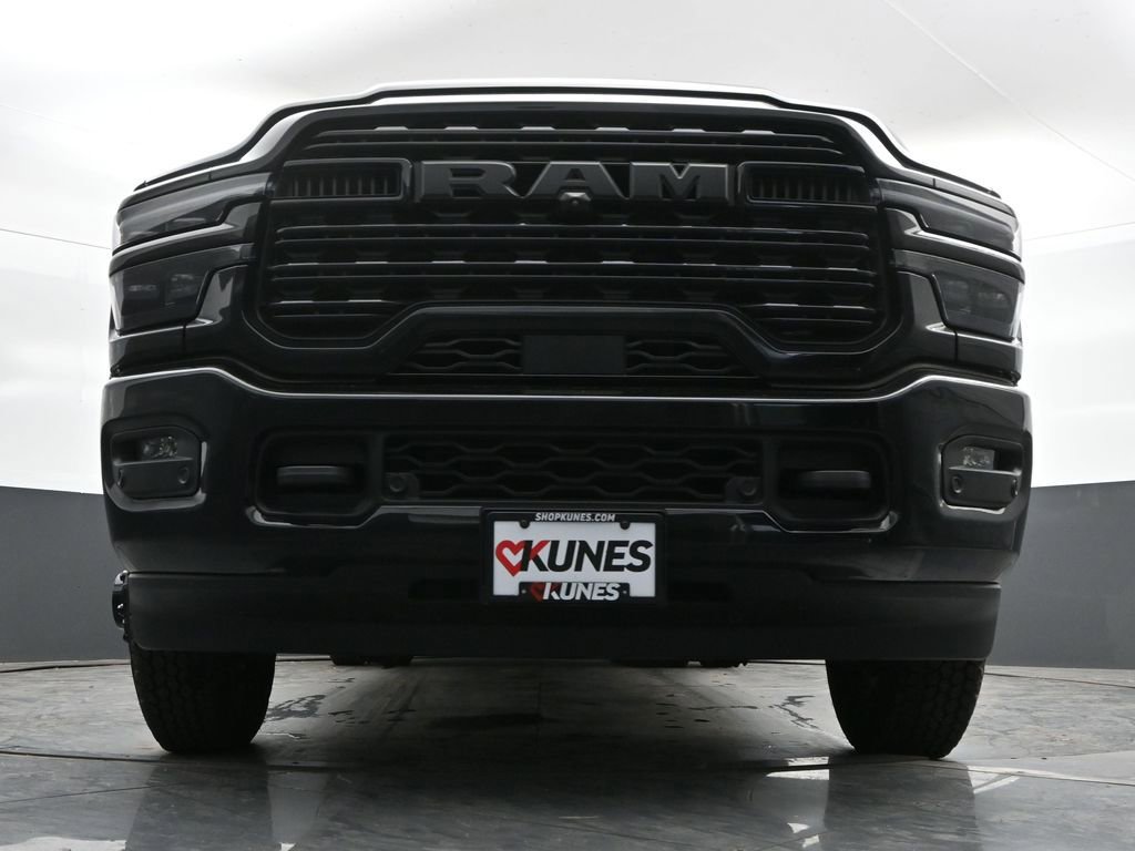 New 2026 RAM 3500 Limited AWD/4WD image 44