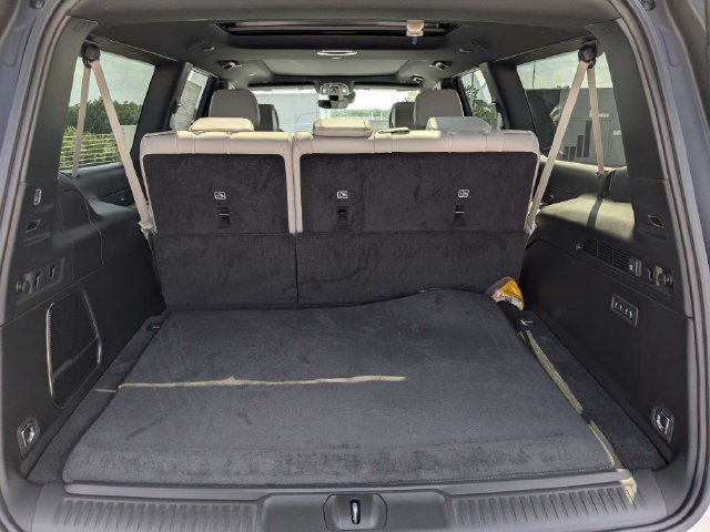 New 2026 Jeep Grand Wagoneer L 2WD w/ Premium Group I image 13