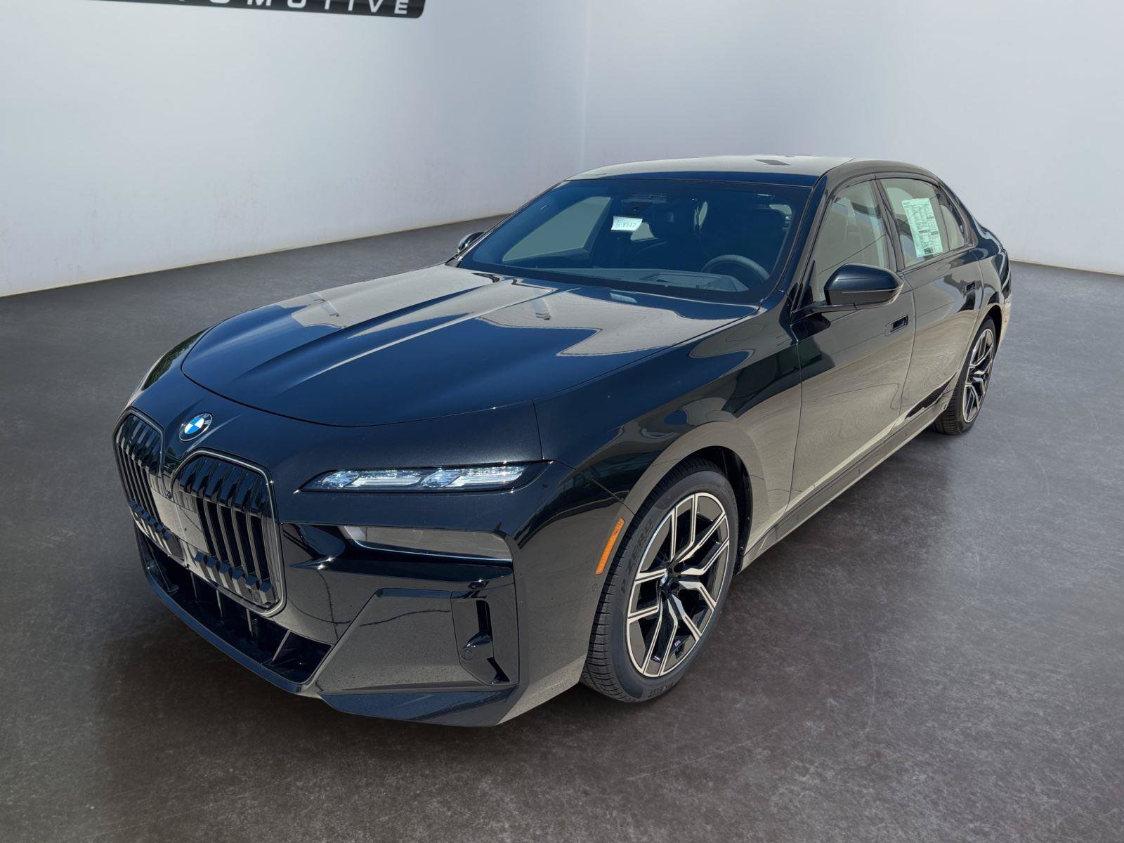 New 2026 BMW 760i xDrive w/ Executive Package AWD/4WD image 9