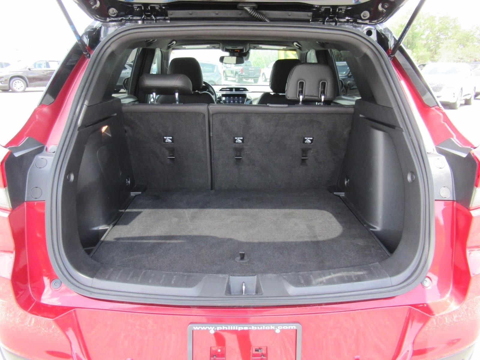 Used 2021 Chevrolet TrailBlazer RS w/ Technology Package FWD image 34
