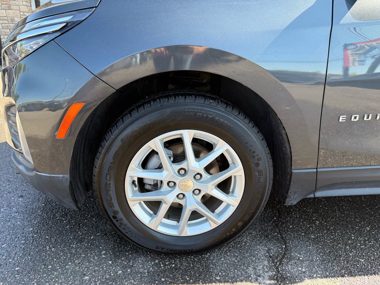 Used 2023 Chevrolet Equinox LT image 10