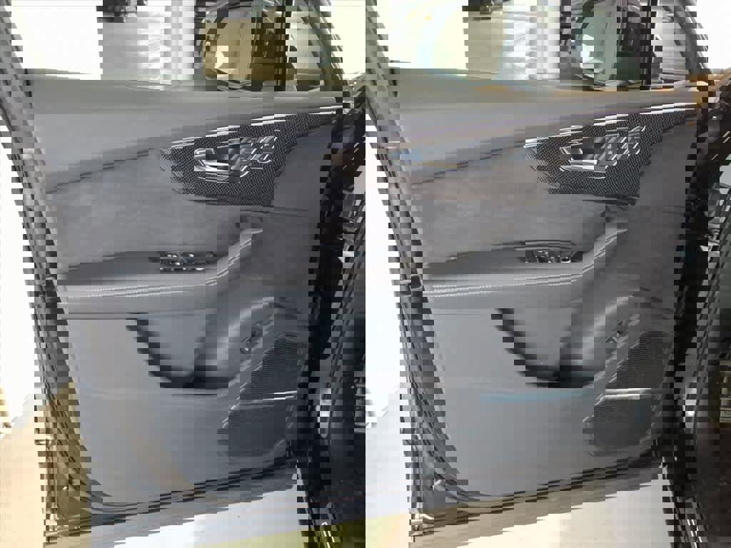 Used 2023 Audi SQ7 Premium Plus w/ Executive Package image 10