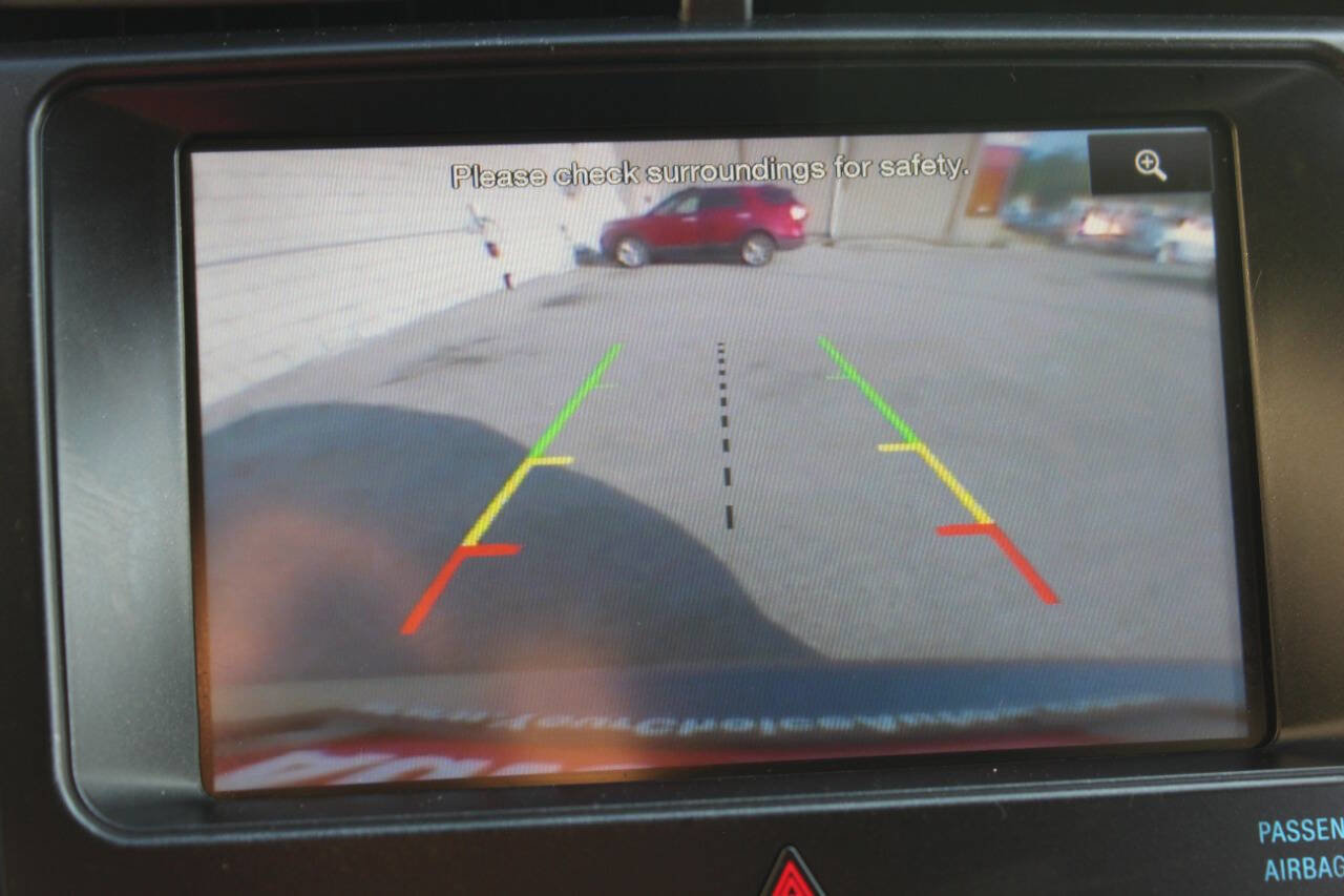 Used 2013 Ford Edge Limited image 25