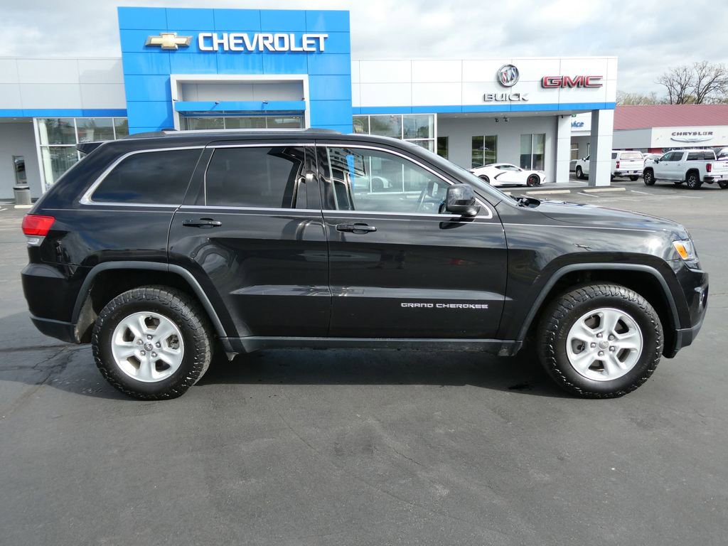 Used 2015 Jeep Grand Cherokee Laredo w/ Quick Order Package 23E image 4