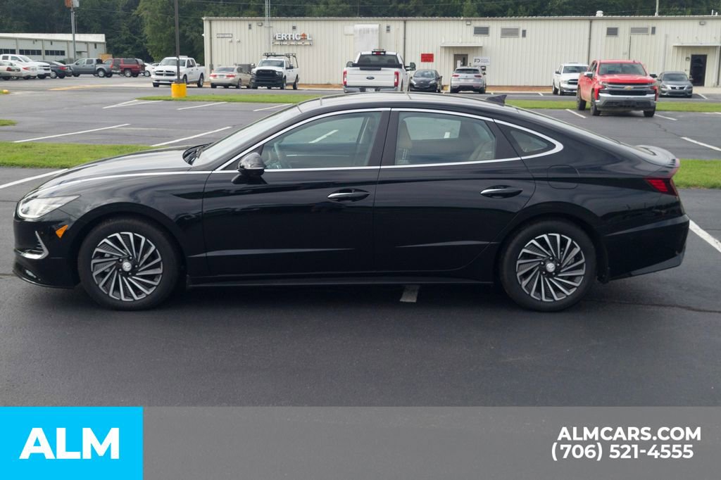 Used 2023 Hyundai Sonata Limited image 9
