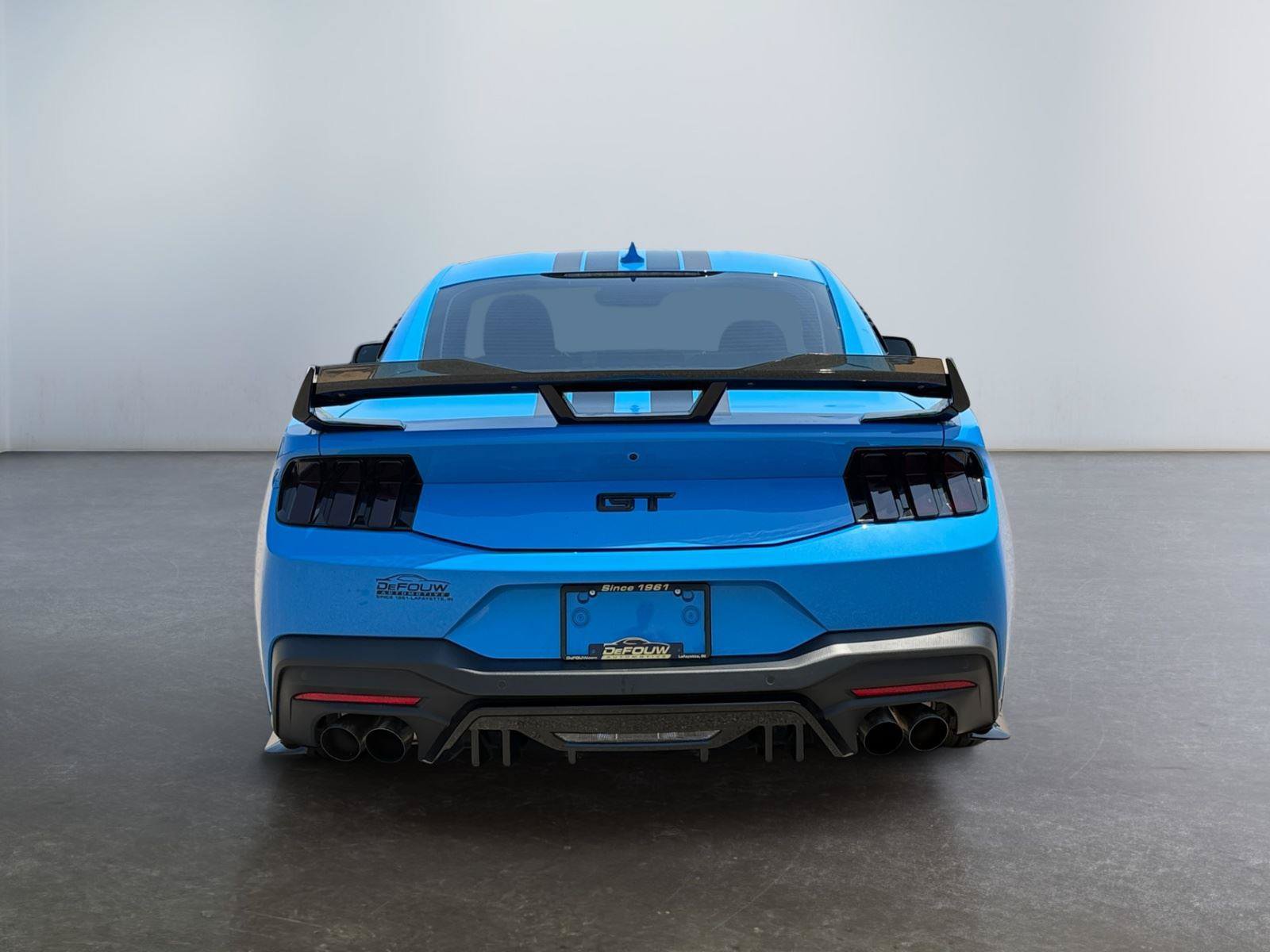 Used 2025 Ford Mustang GT RWD image 4