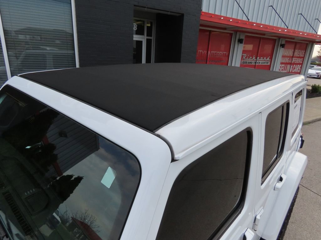 Used 2024 Jeep Wrangler High Altitude image 34