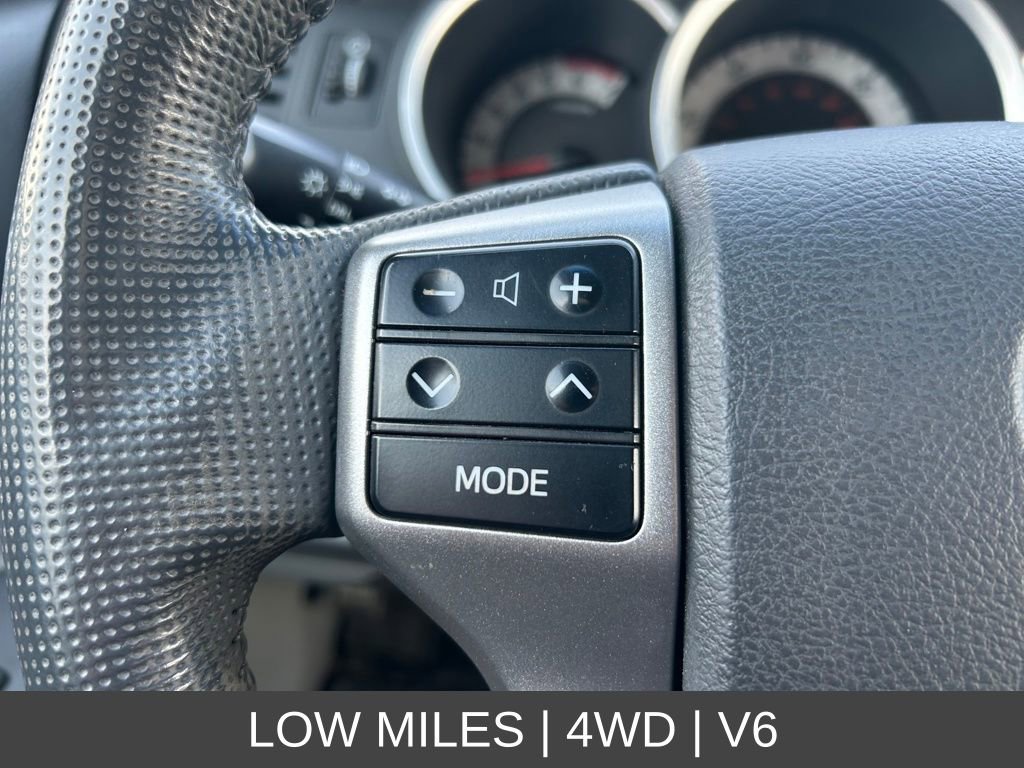 Used 2013 Toyota Tacoma 4x4 Double Cab w/ TRD Sport Pkg image 17