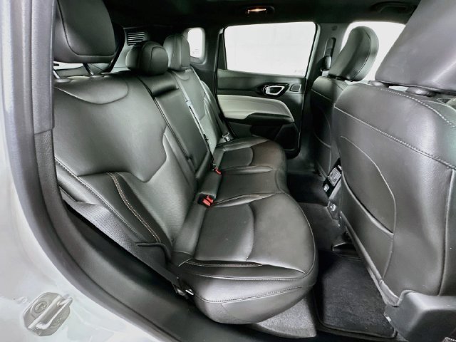Used 2023 Jeep Compass Limited w/ Sun and Sound Group AWD/4WD image 29