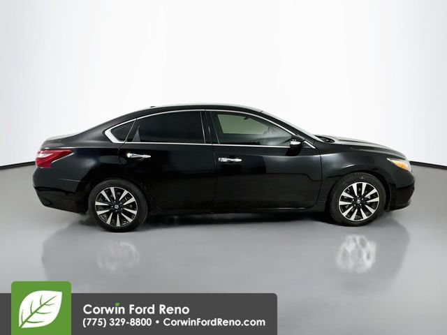 Used 2018 Nissan Altima 2.5 SL FWD image 9