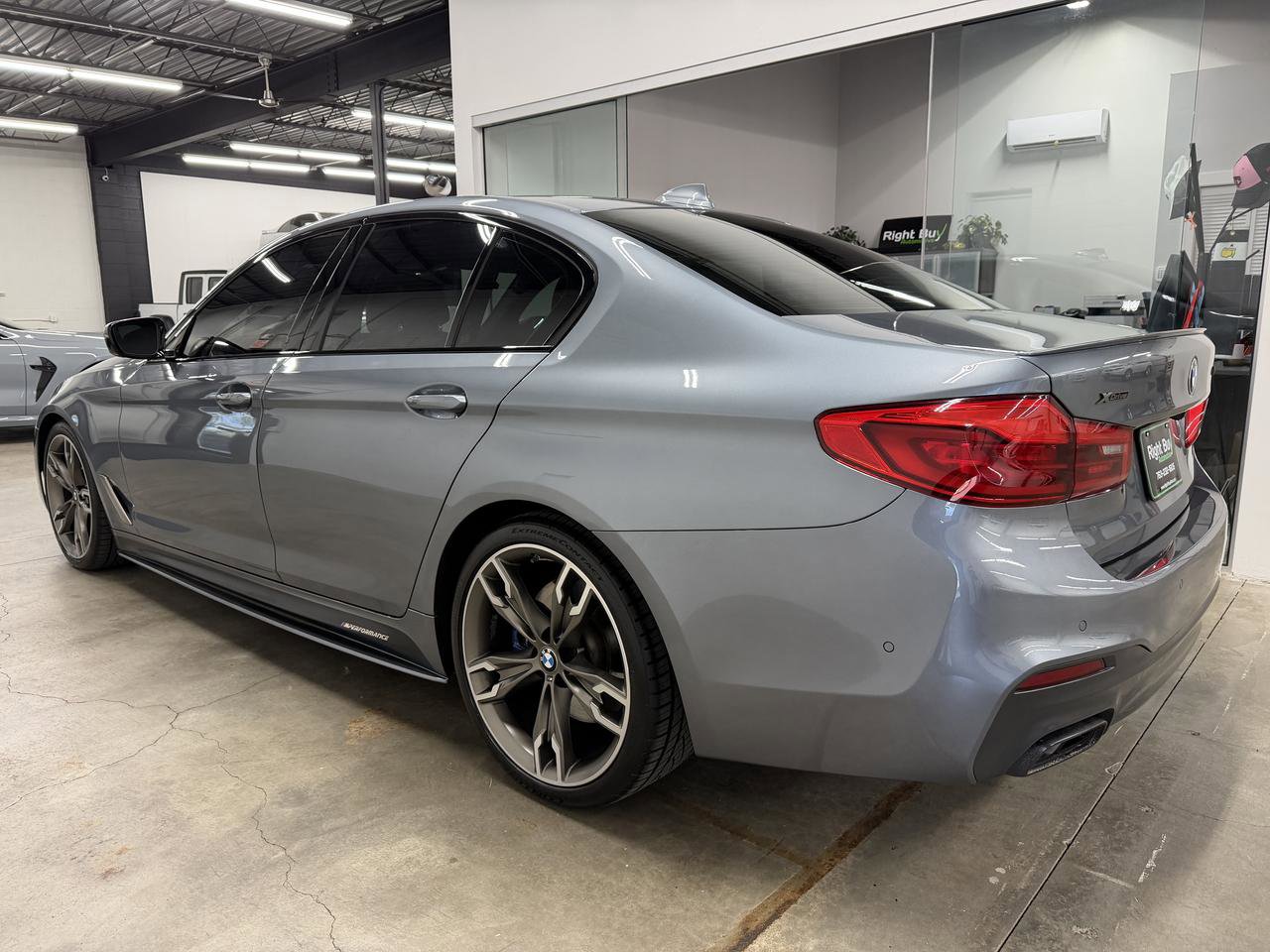 Used 2019 BMW M550i xDrive w/ Premium Package AWD/4WD image 6