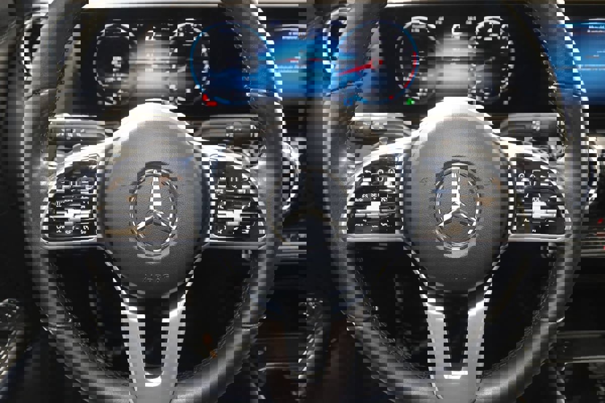 Used 2022 Mercedes-Benz GLA 250 4MATIC image 42