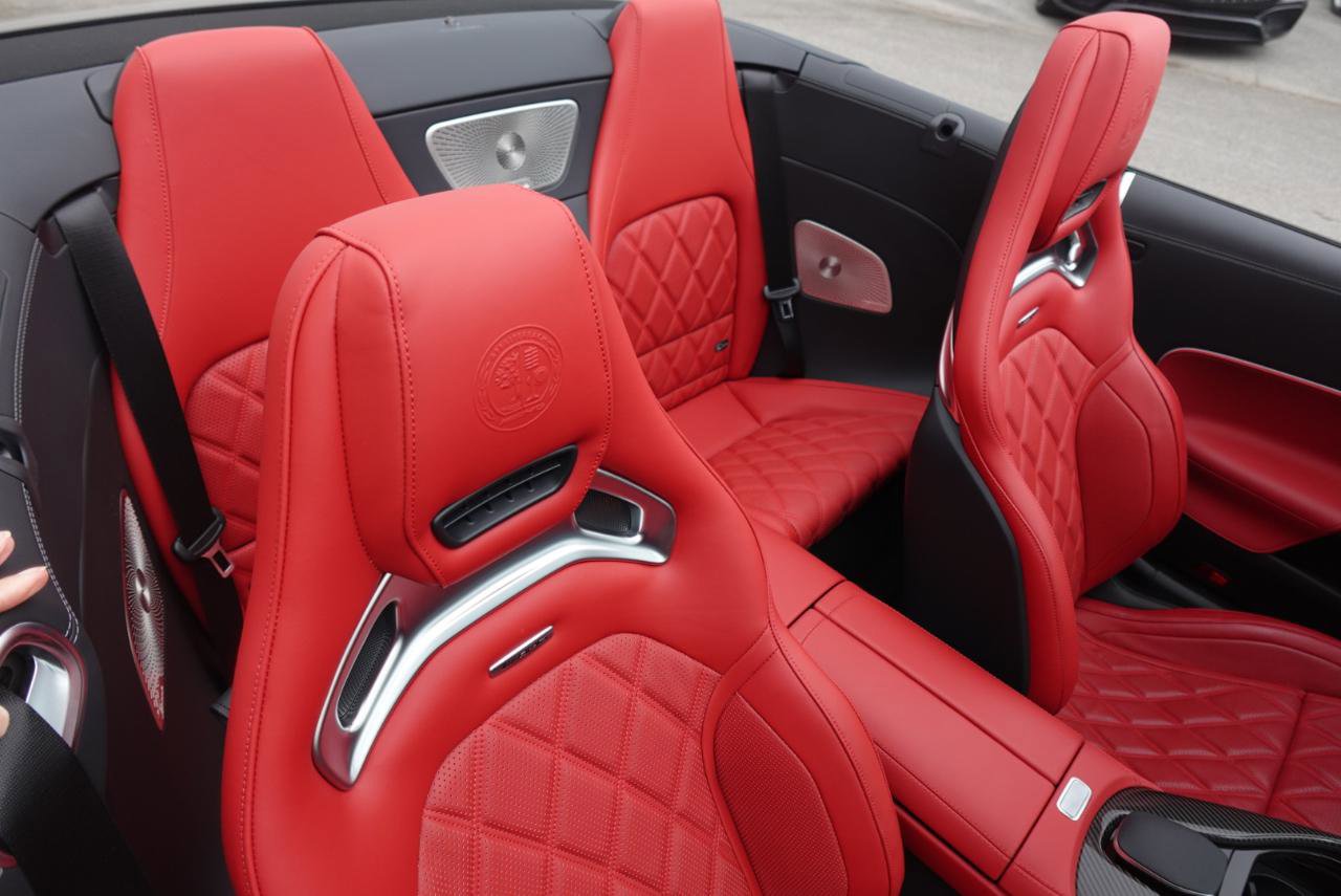 Used 2024 Mercedes-Benz SL 63 AMG S e Performance 4MATIC w/ Manufactur Interior Package image 14