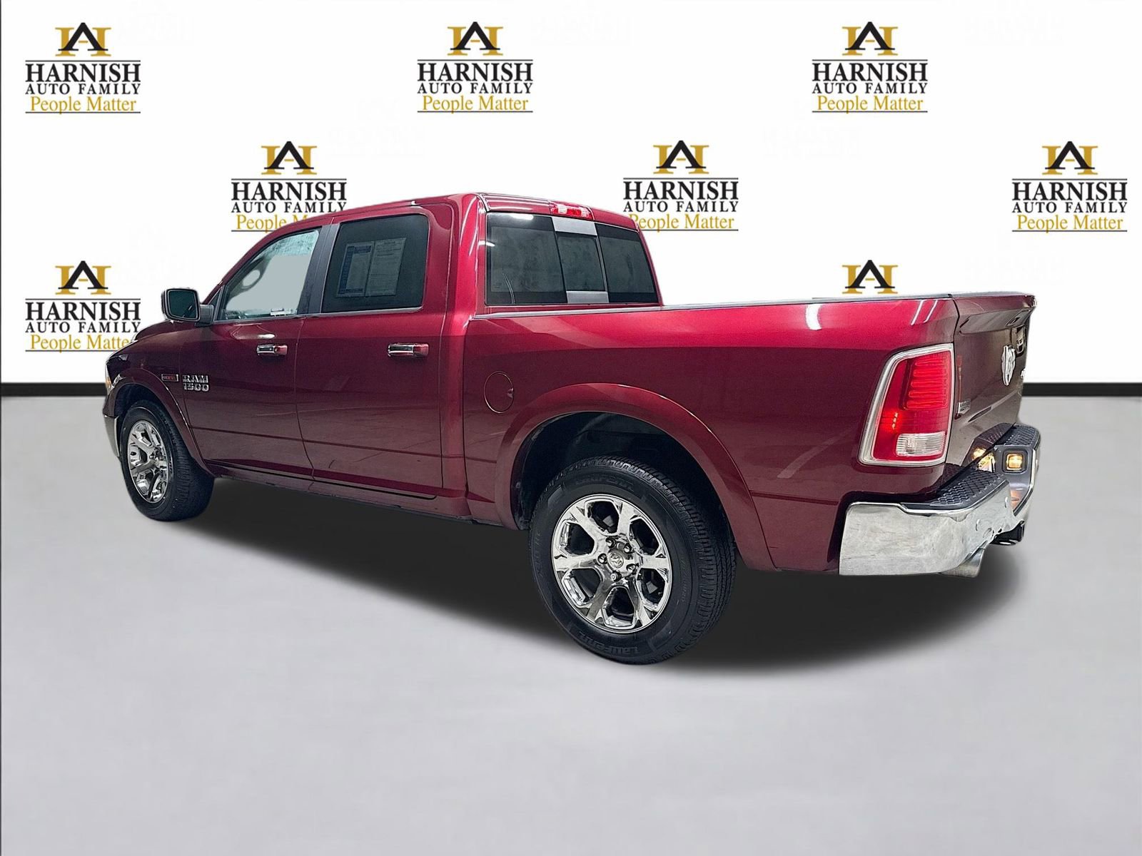 Used 2018 RAM 1500 Laramie w/ Convenience Group image 9