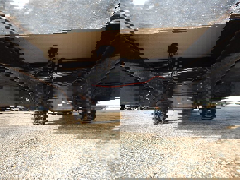 Used 2022 Ford E-450 and Econoline 450 Super Duty w/ Motorhome Prep Package image 9