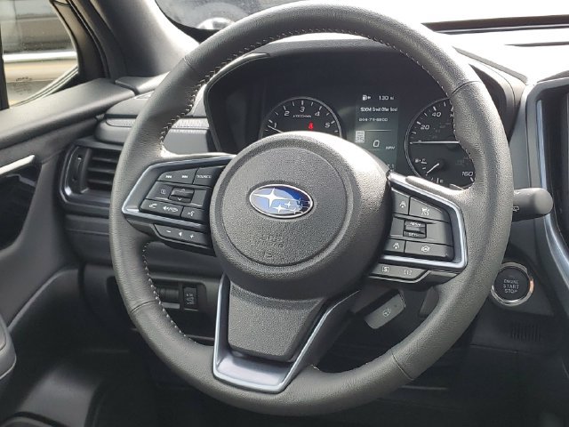 Used 2025 Subaru Forester Limited AWD/4WD image 27