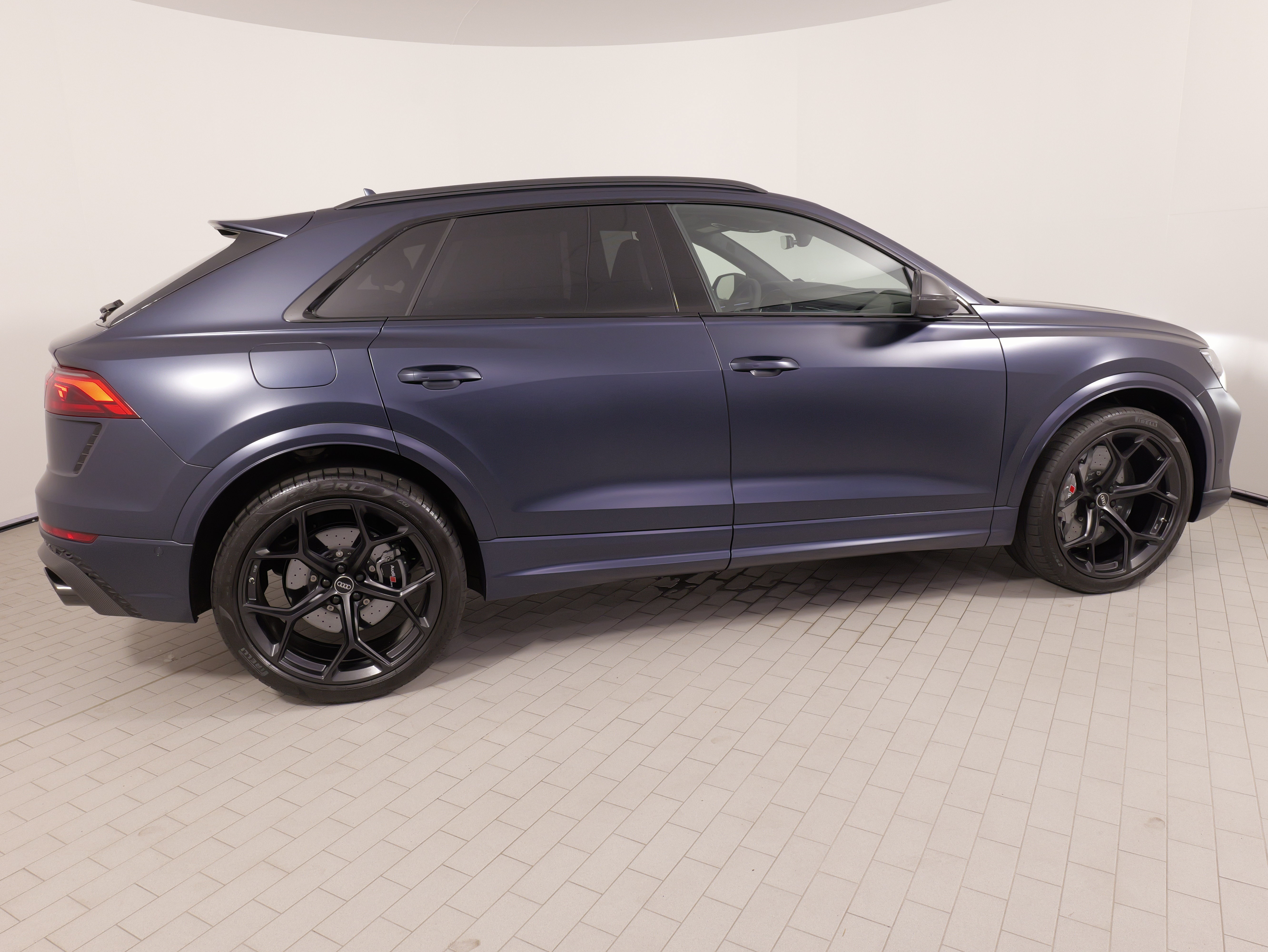 Used 2025 Audi RS Q8 performance AWD/4WD image 11